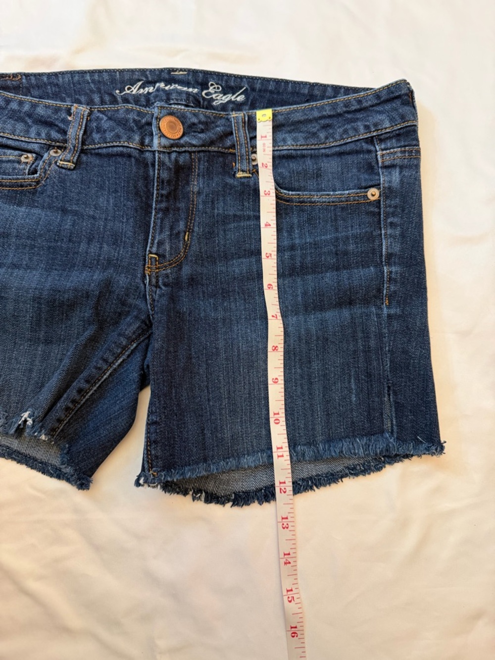 American Eagle size 6 dark wash jean shorts - Picture 10 of 12